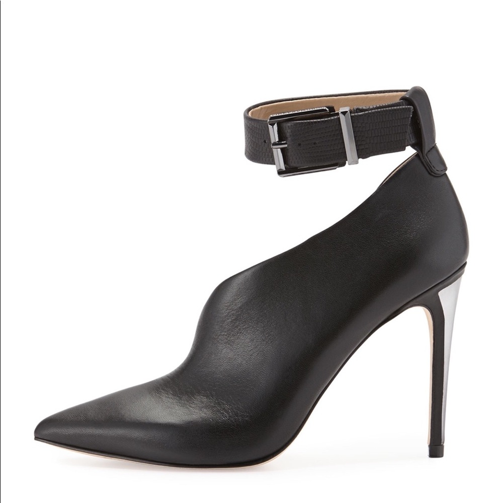 🔥BCBG Max Azria half d'Orsay Pump - Picture 4 of 5